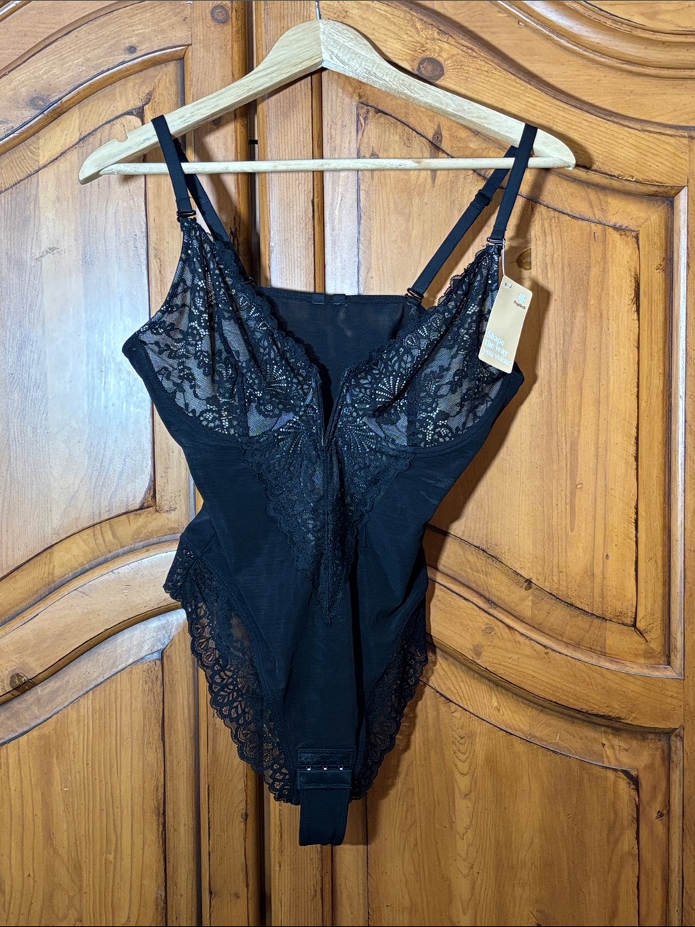 Black Lace Deep V-neck Sculpting Bodysuit Shapewear Size M